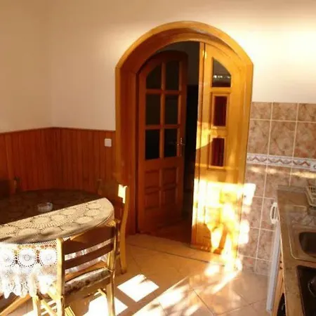Bikic Mm Apartman Podstrana
