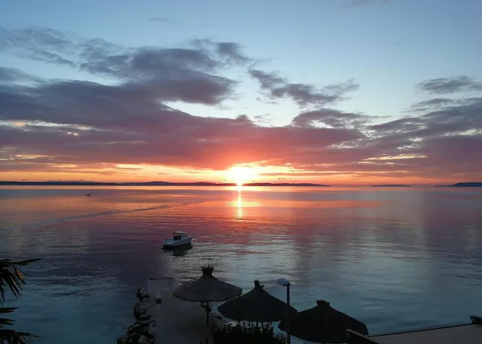 Bikic Mm * Podstrana